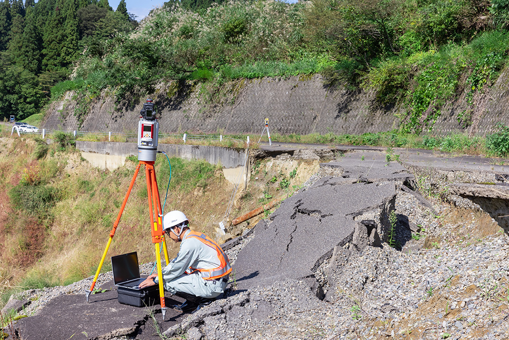 地上型3Dレーザースキャナーによる観測